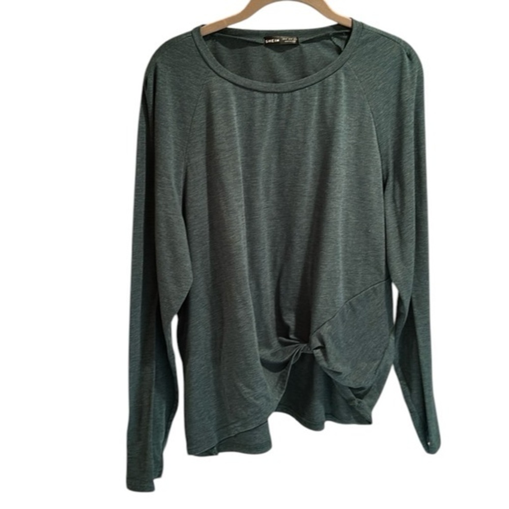 Green SHEIN women’s long sleeved round neck shirt with twist front Size XL